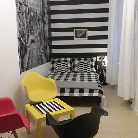 Art - Modern / Old Town - Apartament Torun Bagian luar foto