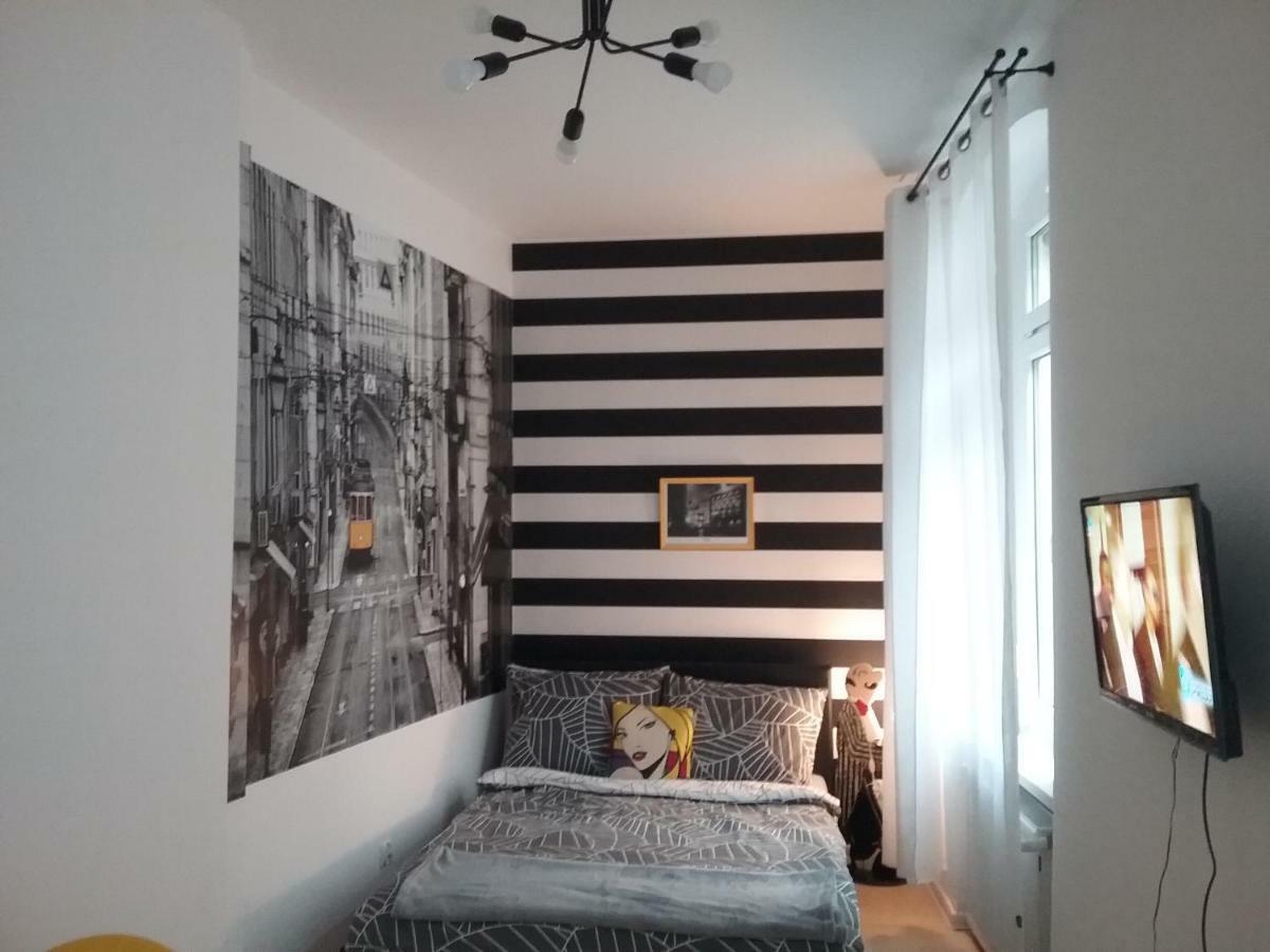 Art - Modern / Old Town - Apartament Torun Bagian luar foto