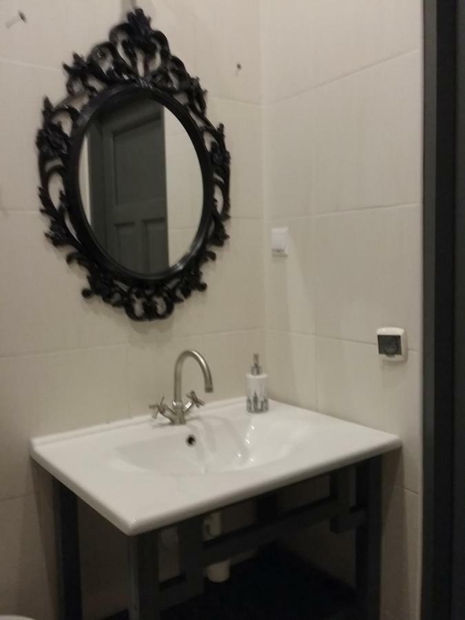 Art - Modern / Old Town - Apartament Torun Bagian luar foto