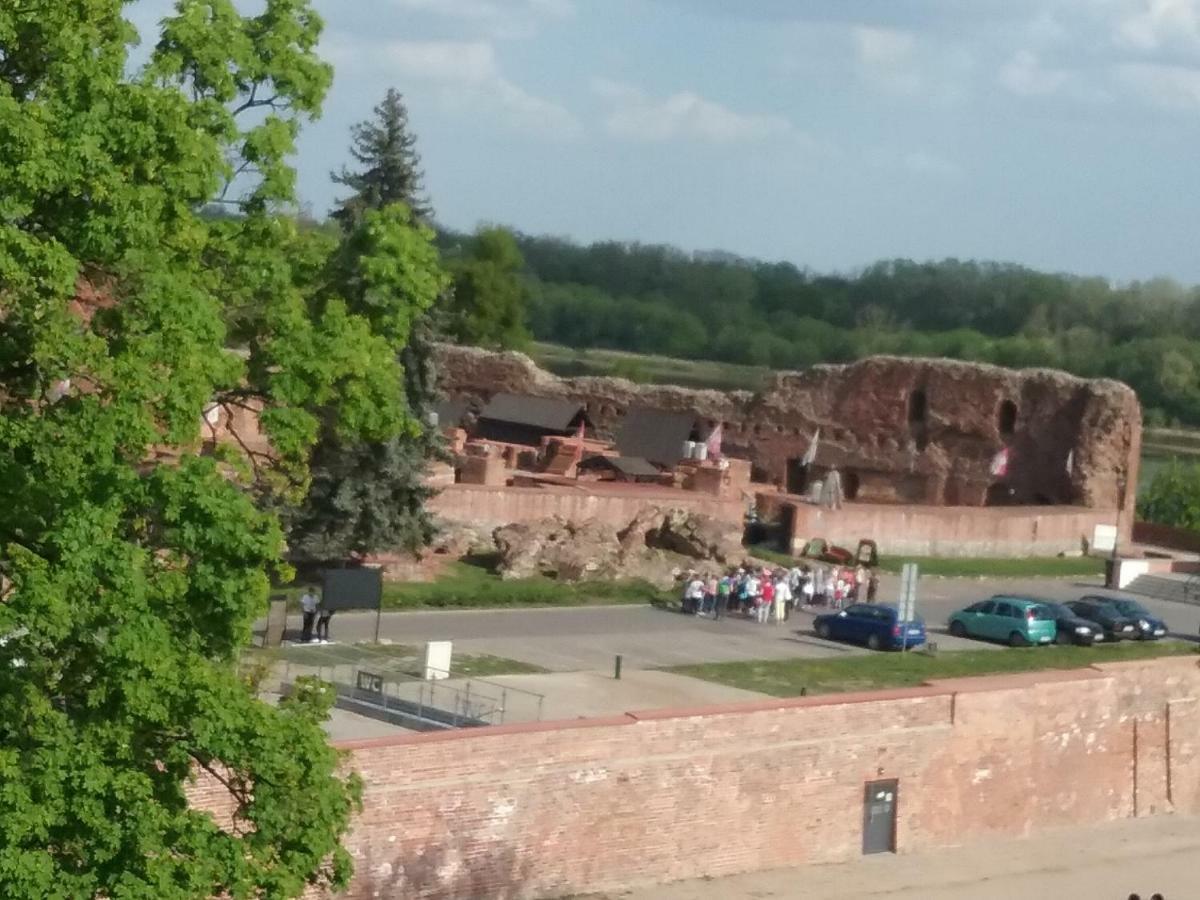 Art - Modern / Old Town - Apartament Torun Bagian luar foto